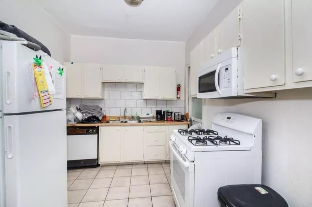 182 Bedrooms Near Fenway & Dowtown Бостън Екстериор снимка